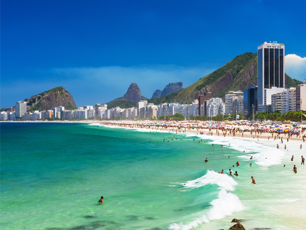 La mythique plage de Copacabana à Rio de Janeiro (Brésil) - MSDV