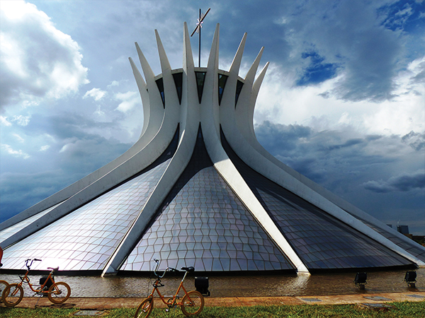 Cathedrale Brasilia Exterieur MSDV