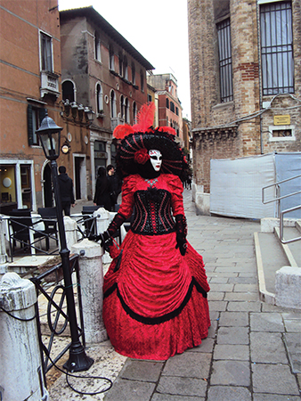 Costume Carnaval de Venise blog voyage Mes Souvenirs de Voyage