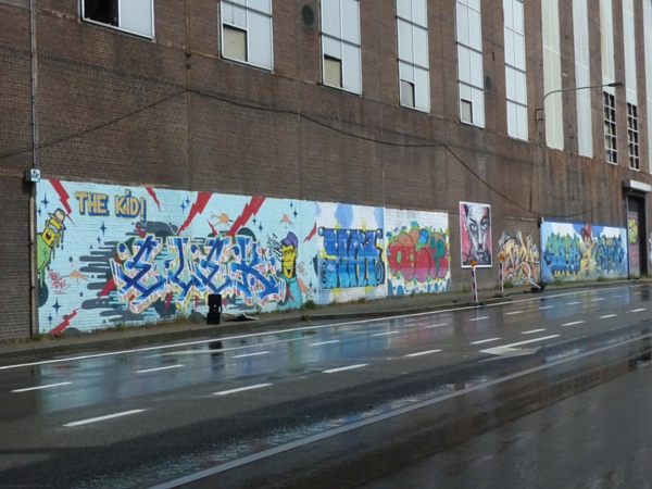 Street art Charleroi quai