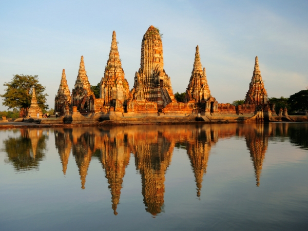 ensemble de temples Wat Chaiwatthanaram visiter Ayutthaya