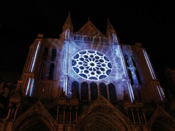 Chartes en lumieres cathedrale - découvrir Chartres