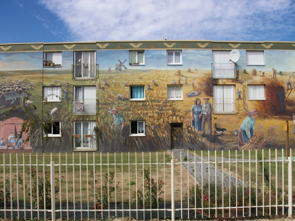 Chartres Bel Air fresque - découvrir Chartres