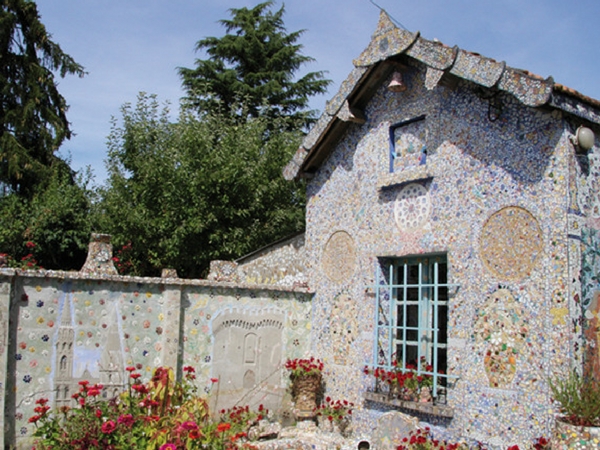 Chartres Maison Picassiette - découvrir Chartres