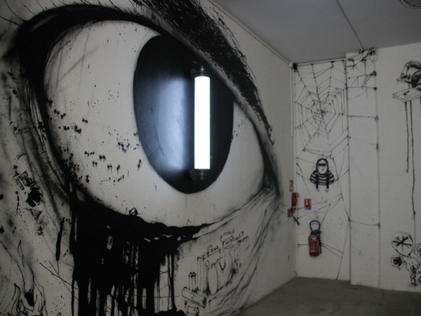 street-art-oeil-palais-de-tokyo-paris