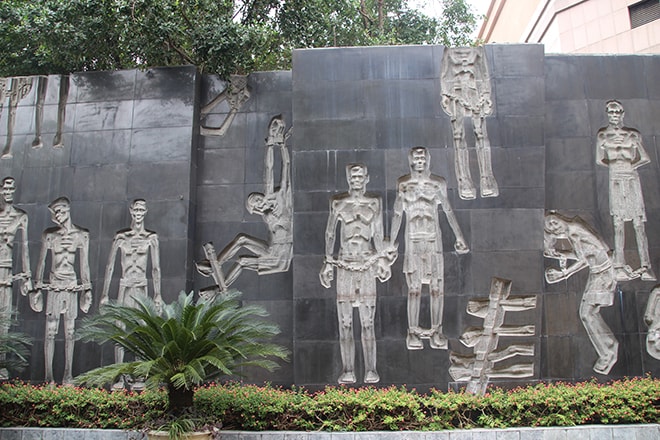 Fresque prison centrale Hanoi Vietnam