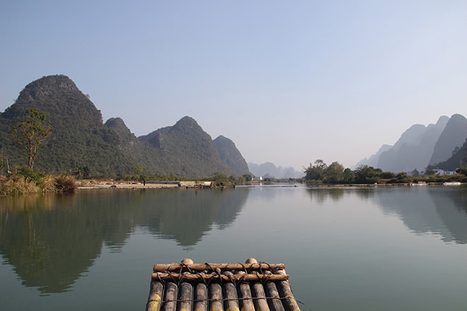 bamboo boat pics karstiques Yangshuo Chine