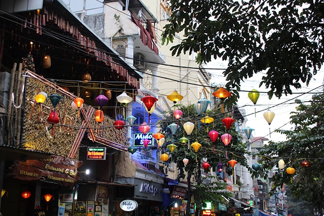 lampions Hanoi Vietnam