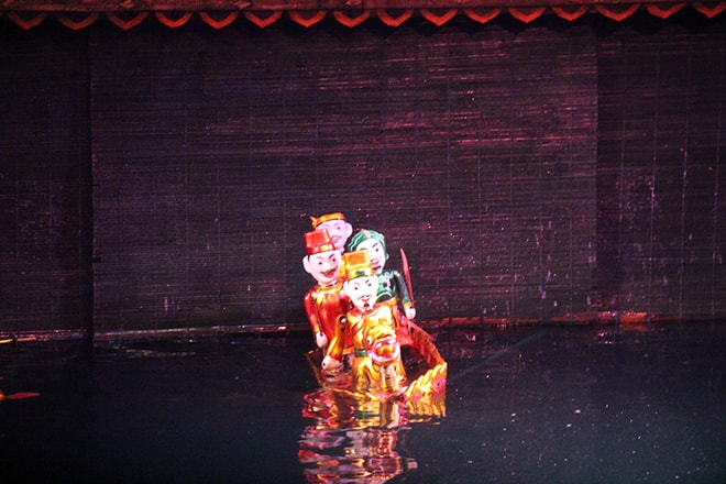 marionnettes sur eau Hanoi Vietnam