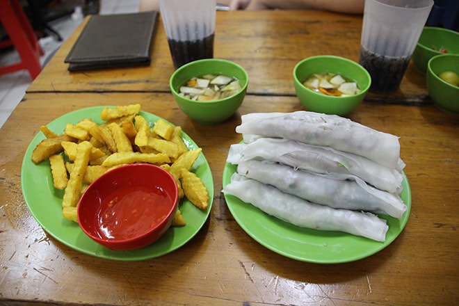 Pho Cuon Manger à Hanoi