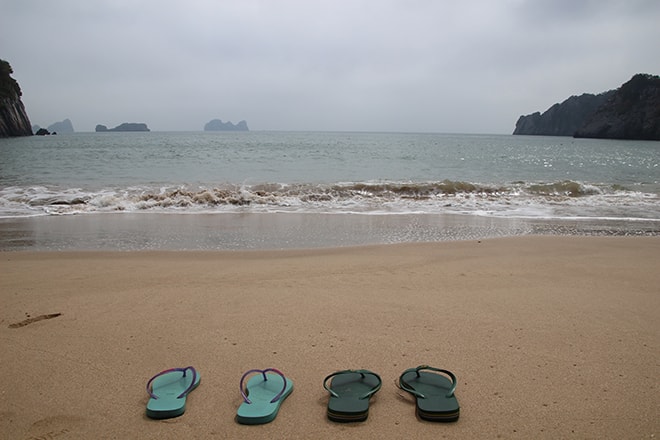 Plage Cat Ba Baie d'Halong Vietnam