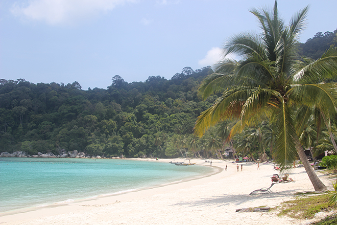 Plage sable blanc Iles Perhentian Malaisie