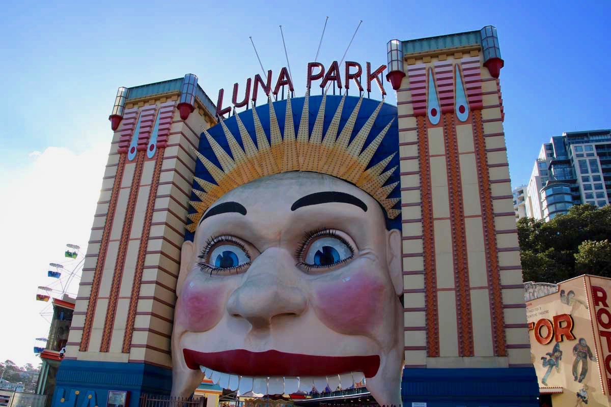 Entree Luna Park Sydney