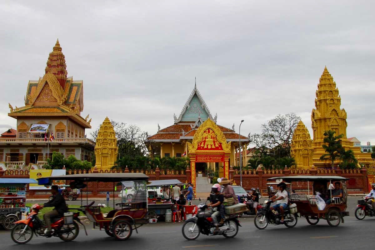 temples Phnom Penh Cambodge