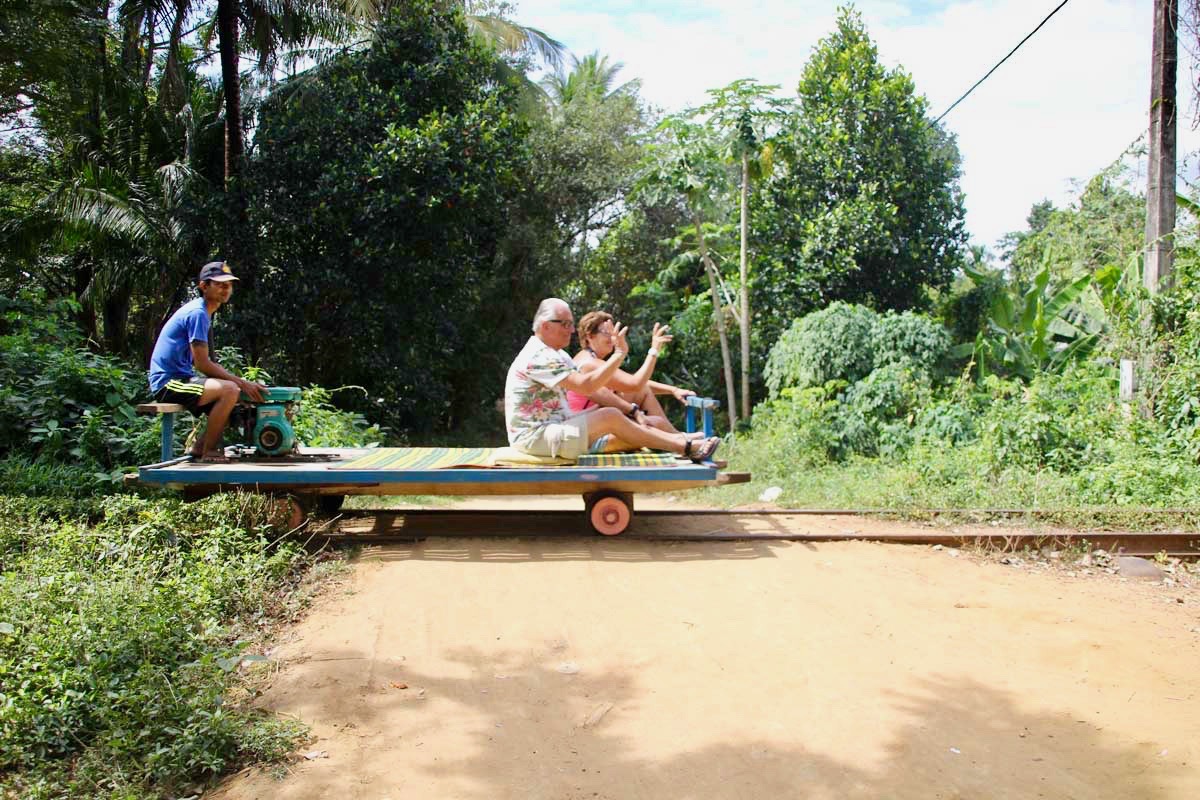 battambang bamboo train touriste