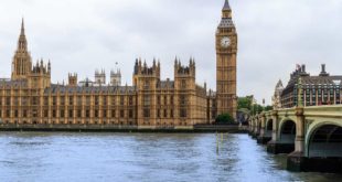 Palais-de-Westminster-Tamise-Londres