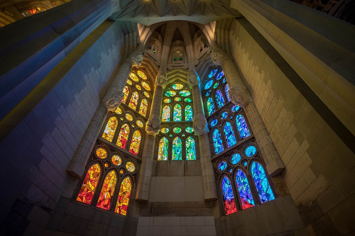 Interieur Sagrada Familia Barcelone